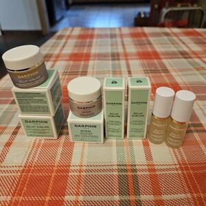 DARPHIN Éclat Sublime & Intral Women’s Skincare Set – Sample Sizes